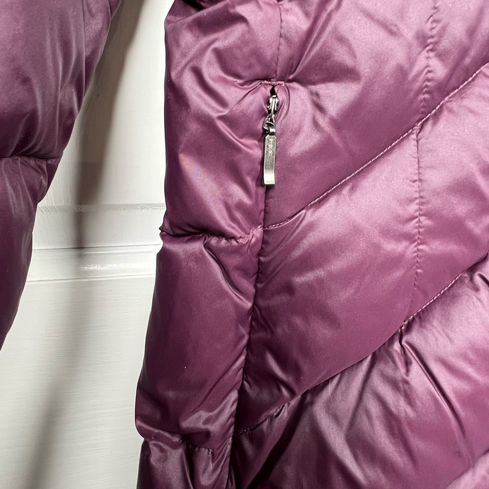 Lands' End Women's Plum Down Puffer Lightweight Jacket Snap/zipper Closure Sz XS - Picture 3 of 6